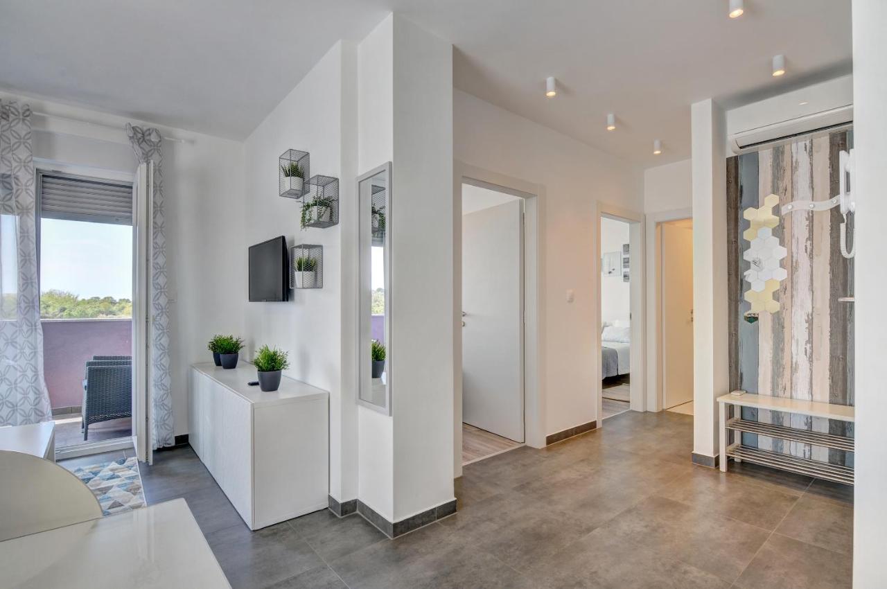 Apartment Log In Штинян Екстер'єр фото