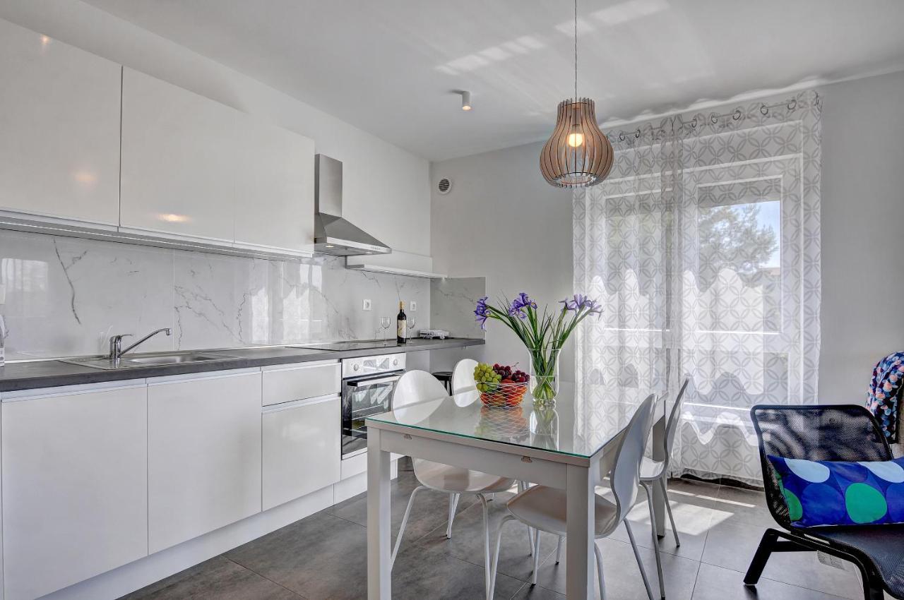 Apartment Log In Штинян Екстер'єр фото
